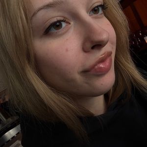 Meet your Posher, Juli